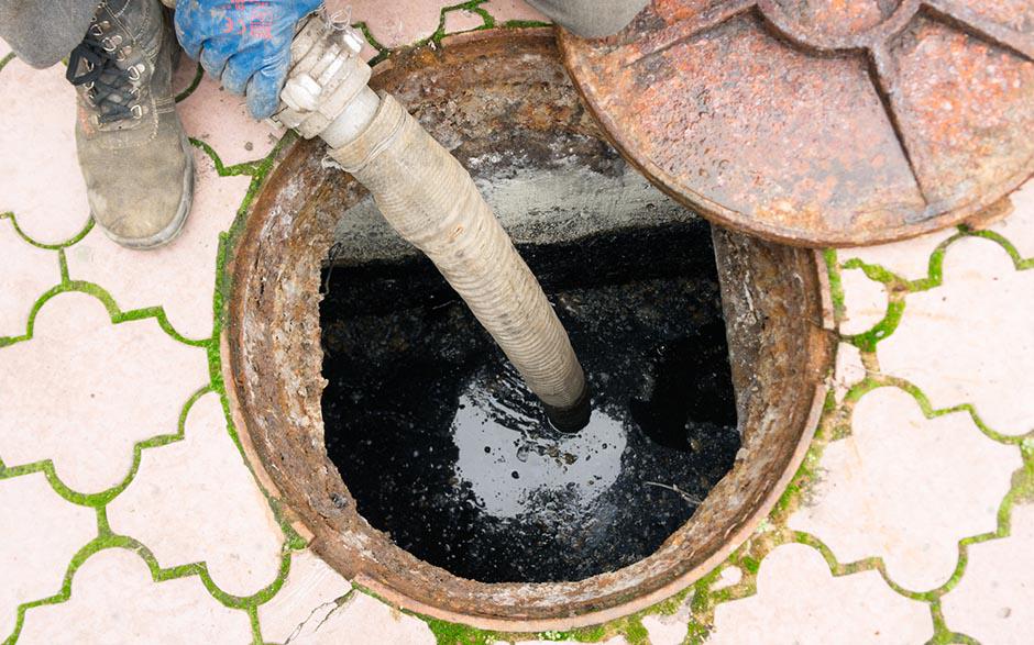 comment déboucher une douche Paris 5